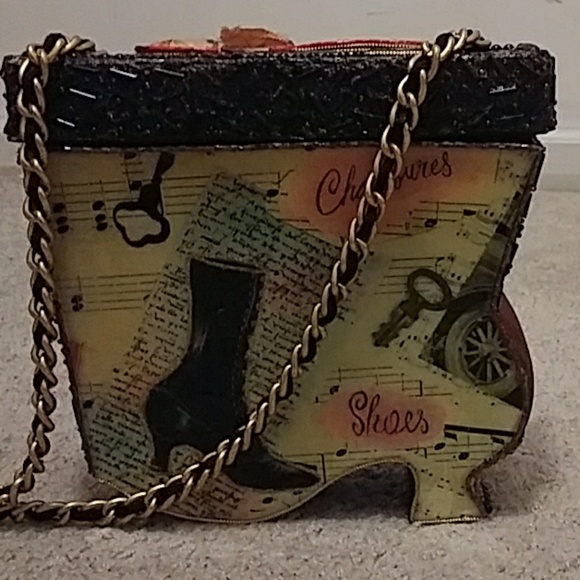 Mary Frances Beaded Purse - Picture 4 of 8